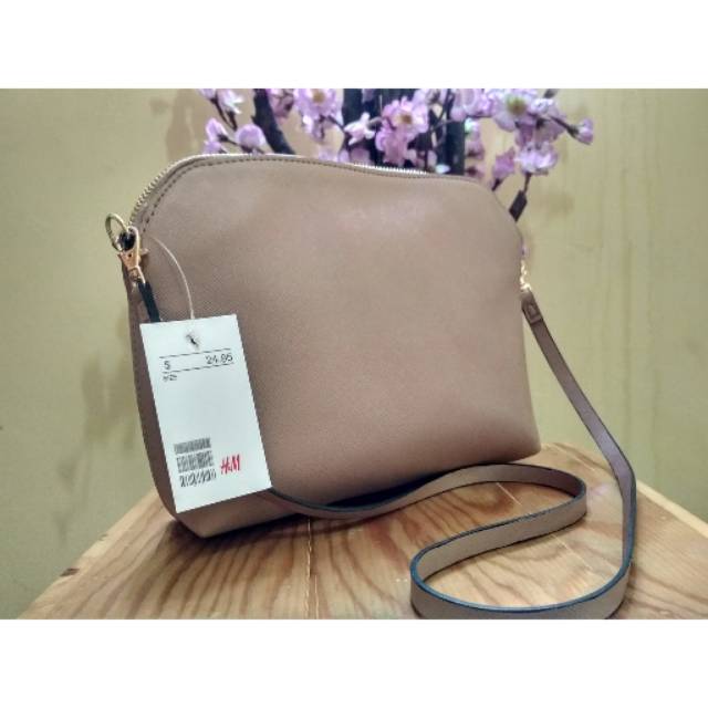 tas h&m sling bag