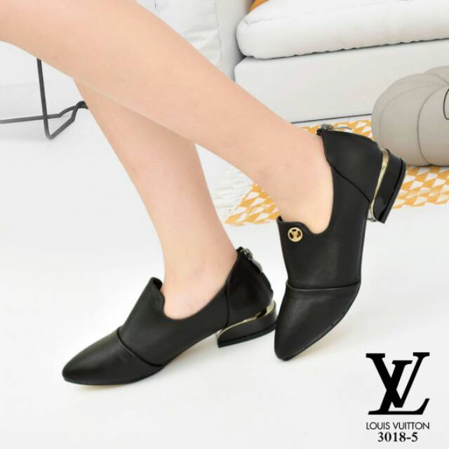 Sepatu wanita LOUIS VUITTON import murah | shelaashop 👠