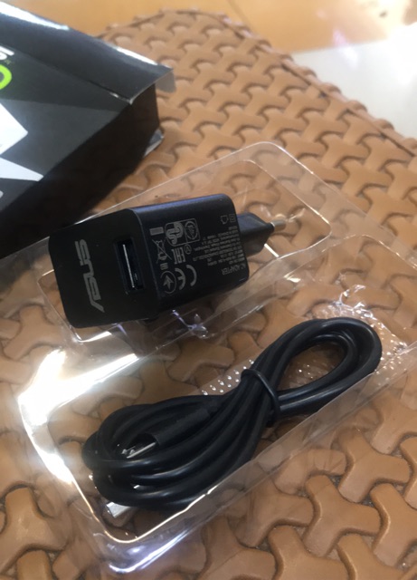 Charger ASUS Ori Fc 2Ampare  colokan micro Packing Duz Hitam