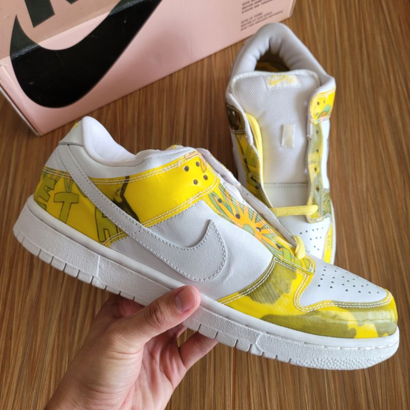 Nike SB Dunk Low De La Soul 2015 || travis scott parra abstract green yellow