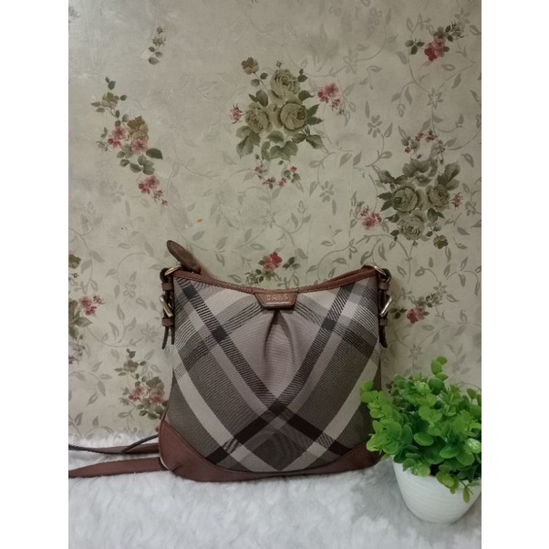 Preloved Slingbag Daks