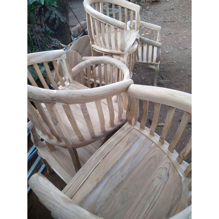 KURSI BETAWI SATUAN MENTAHAN