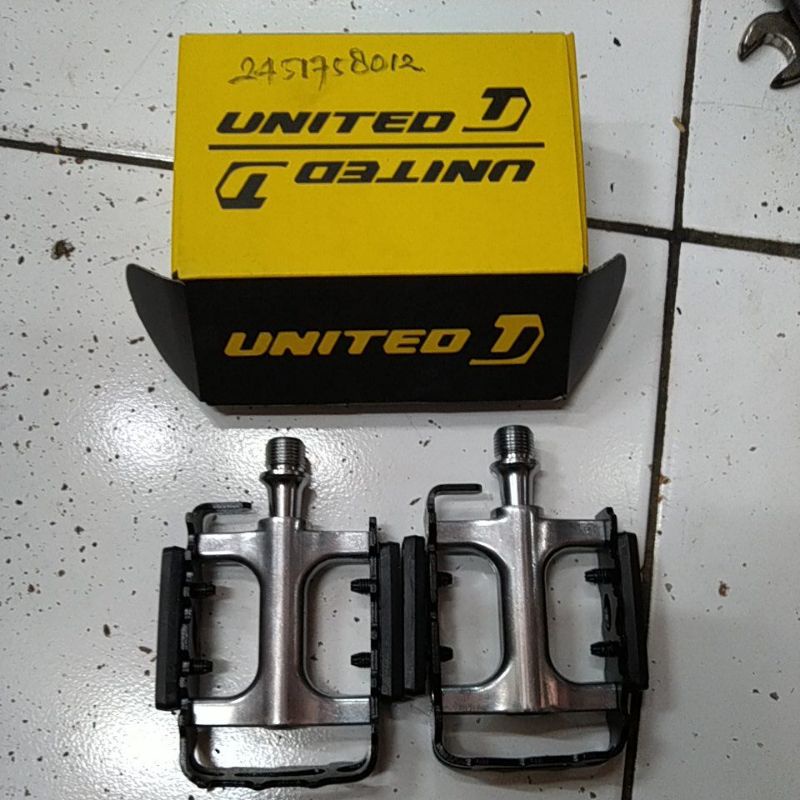 Pedal MTB United 975 Alloy Bearing