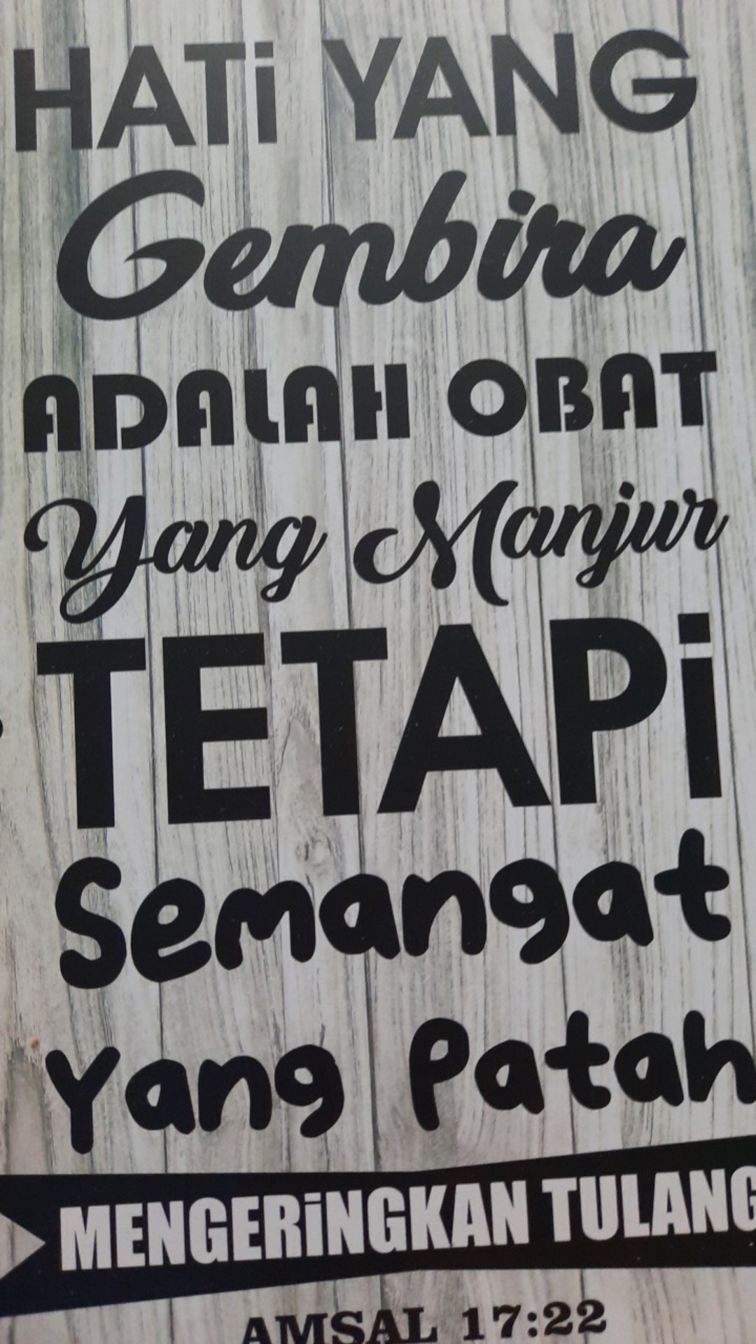 Hiasan Dinding Nasrani Poster Kutipan Ayat Amsal 17:22 Walldecor Kristen Katolik