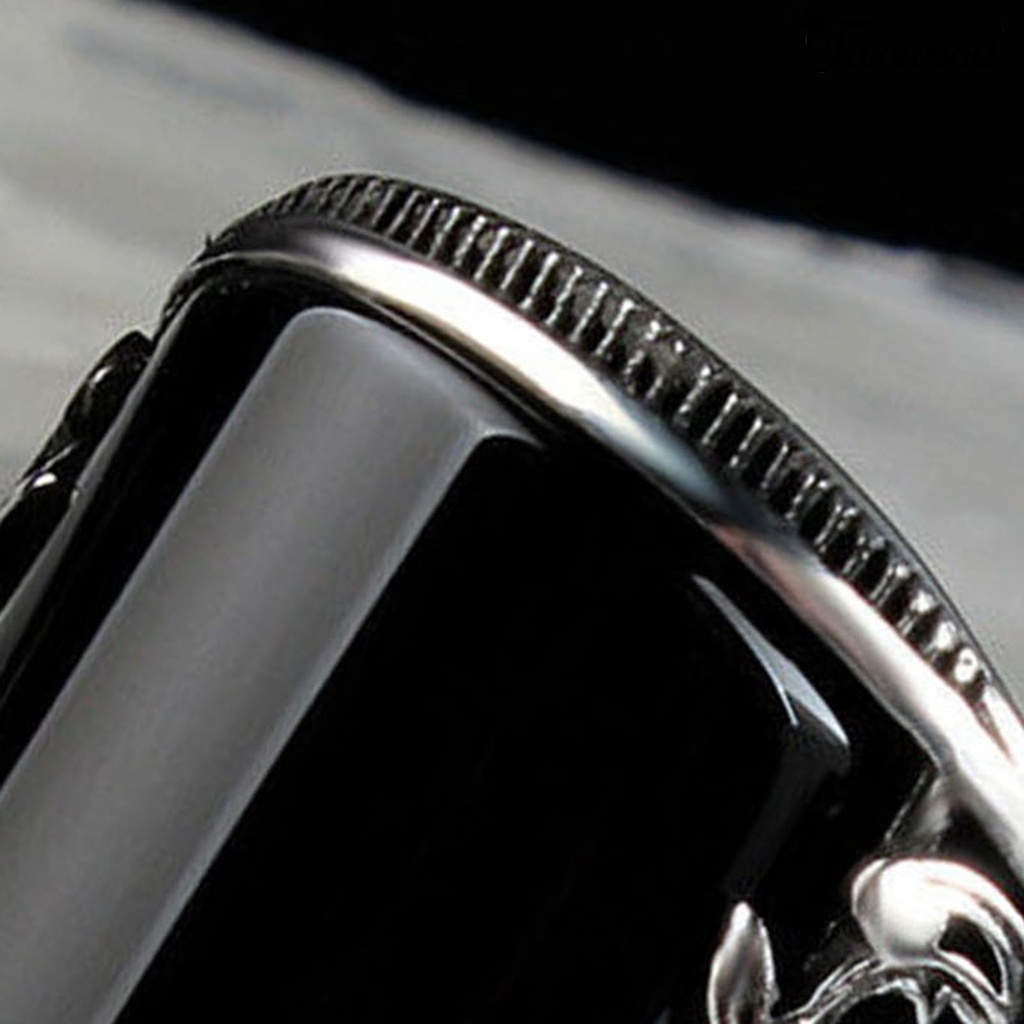 Cincin Bentuk U Motif Ukir Tahan Lama Gaya Punk Untuk Pria Dan Wanita