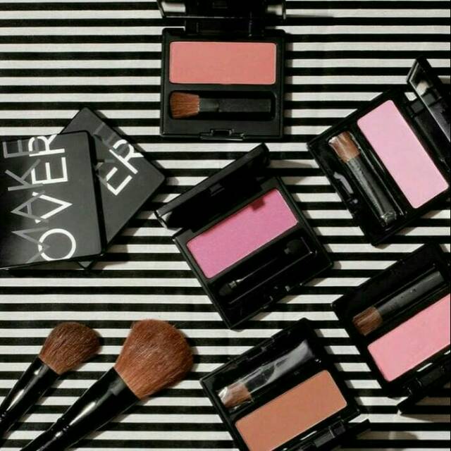 Make Over Blush on Single