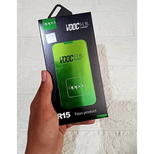 Charger oppo vooc R15