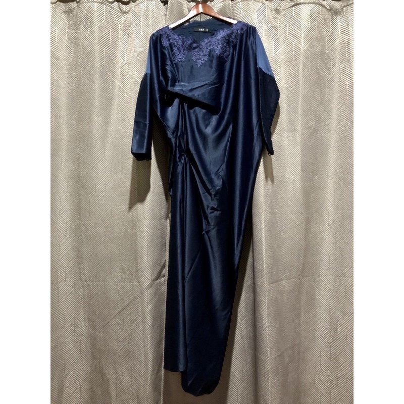 amr the label kaftan