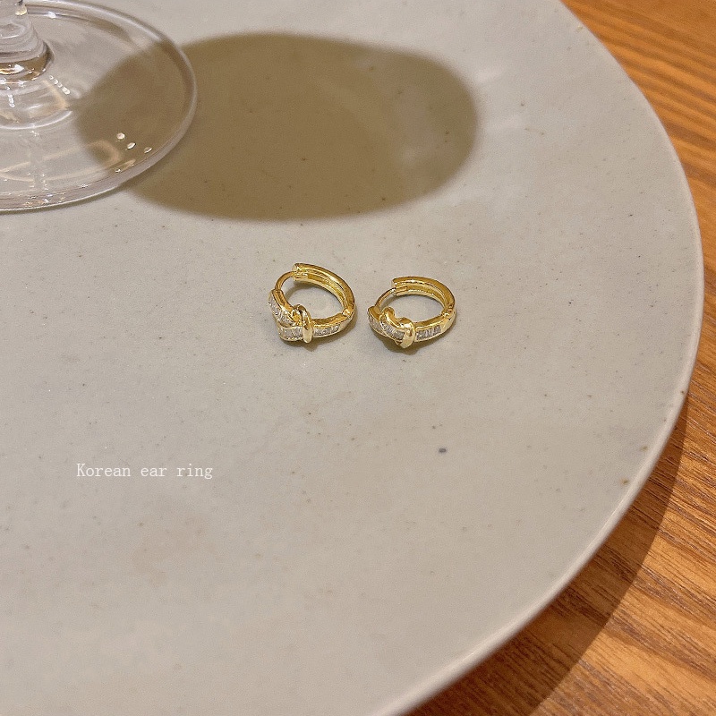 Anting Stud Bahan 925 silver needle Aksen Zircon Untuk Wanita