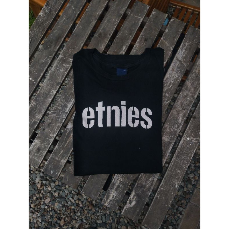 Kaos Etnies Original