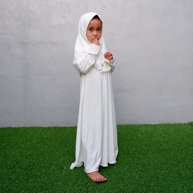 Crucil Jilbab Polos (M, L, XL) 3-8th