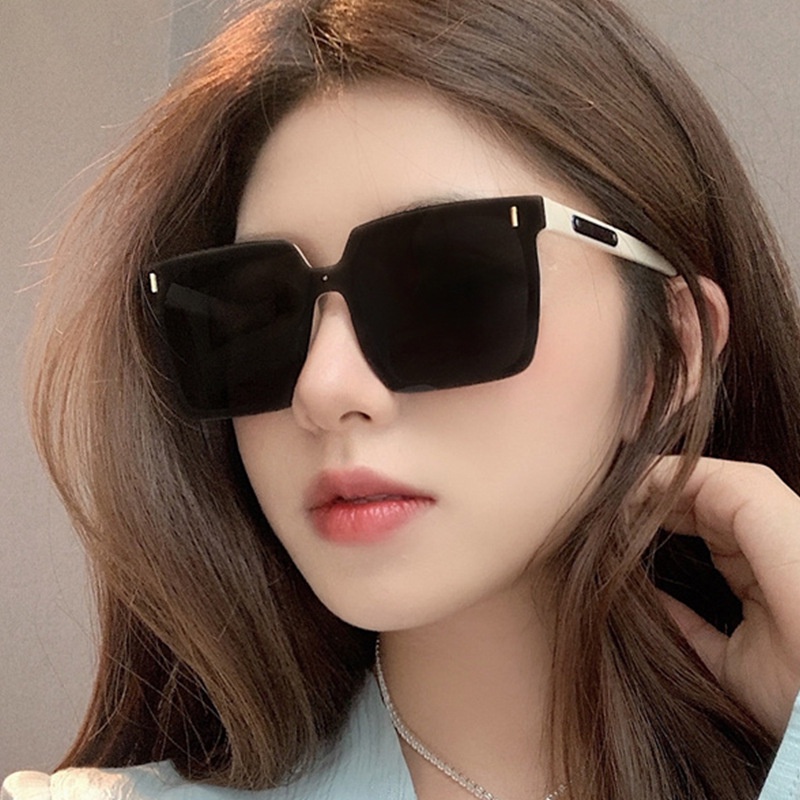 Kacamata Hitam Pelindung UV 100% Untuk Pria Dan Wanita