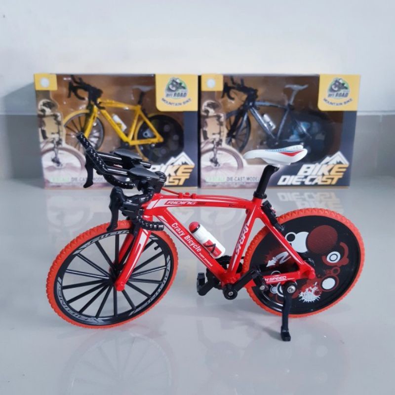 Diecast Sepeda Balap Alloy - Mainan Miniatur Roadbike Bicycle Hobi Koleksi