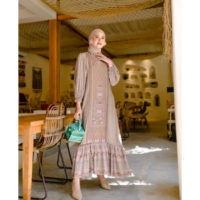 MADEENA DRESS GOLD S/M BY HAIDEE & ORLIN