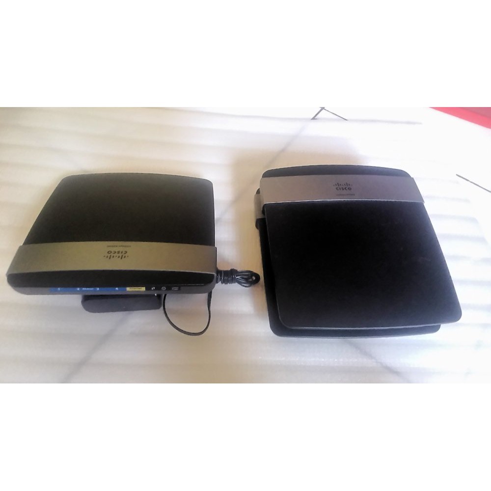 CISCO Linksys E2500 wireless dual band router