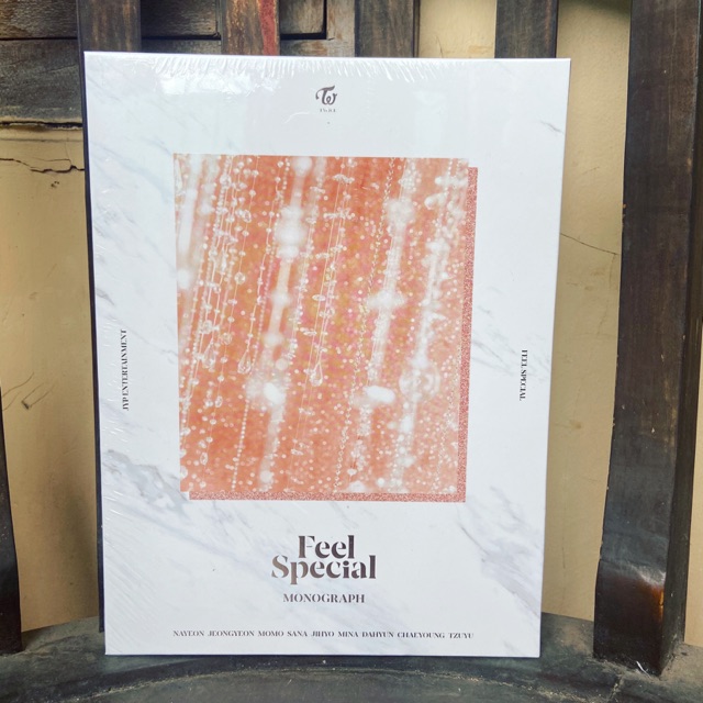 Twice Monograph"Feel Special" [LIMITED EDITION]