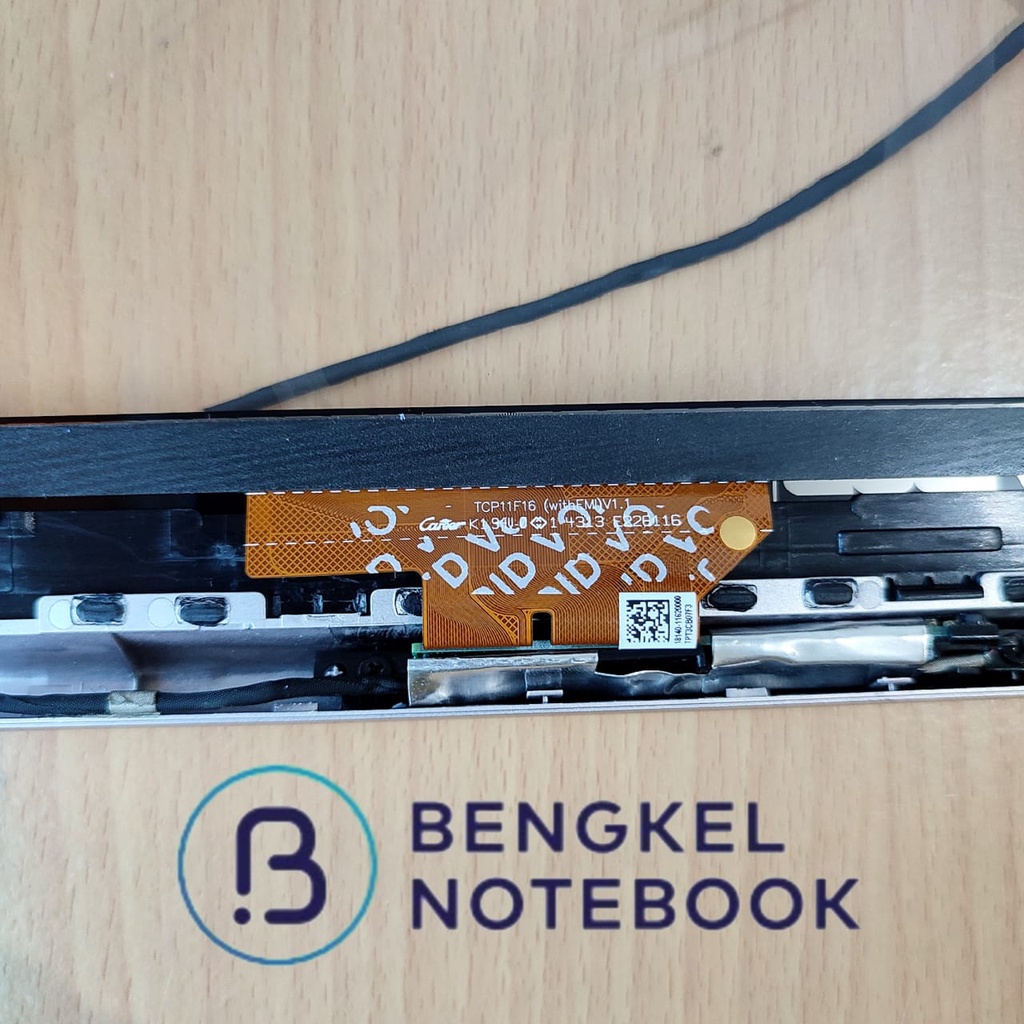 Touchscreen 11.6&quot; Asus X202 X201 X201E S200 S200E X202E Packing Kayu