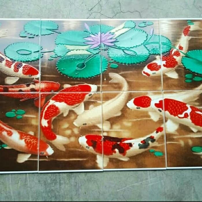 Lukisan | Panel Keramik Gambar Ikan Koi Teratai 8X20X25