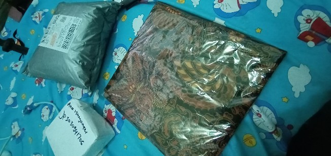 Kain Jarik Batik Solo Motif Sogan Srikaton