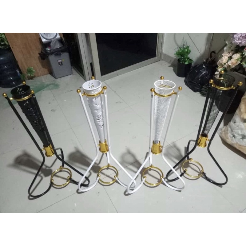 Jual Standing Pot Corong Standing Besi Vas Sudut Standing Pot Bunga