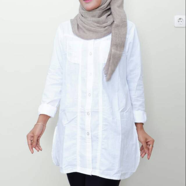 Kemeja putih kerah sanghai