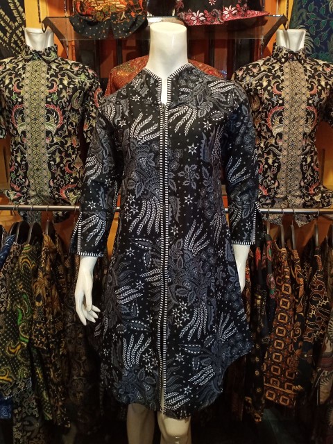 Couple Batik Tunik Dan Kemeja