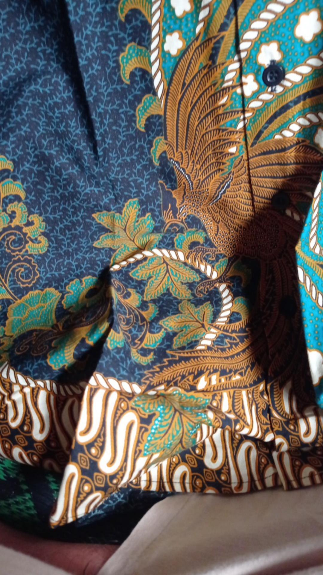 Hem Kemeja Batik Pria Slim Fit Modern Mewah Kualitas Premium