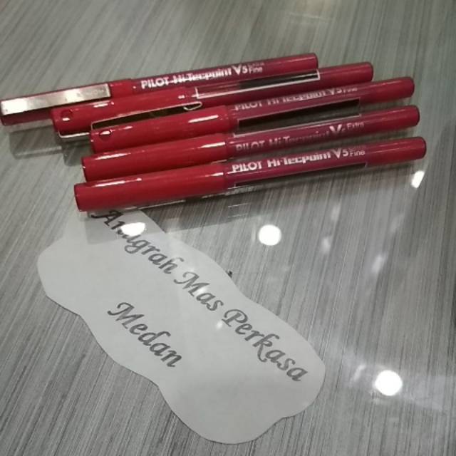 

Pulpen Merah Merk Pilot Hi-Tecpoint V5