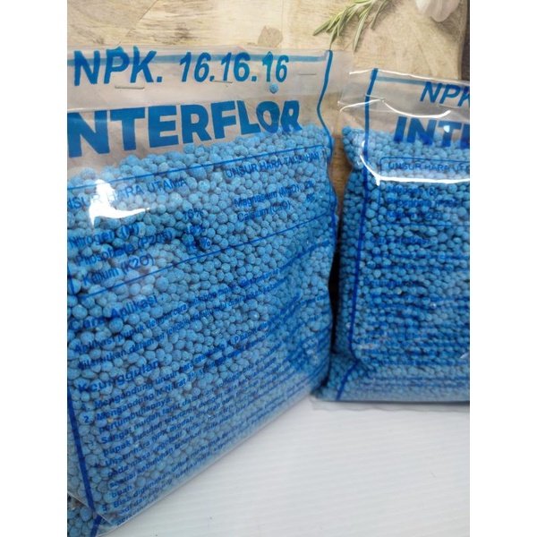 Pupuk NPK 16 16 16 INTERFLOR kemasan 500 gram