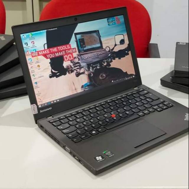 LENOVO ThinkPad X240 i5 SSD + windows ori