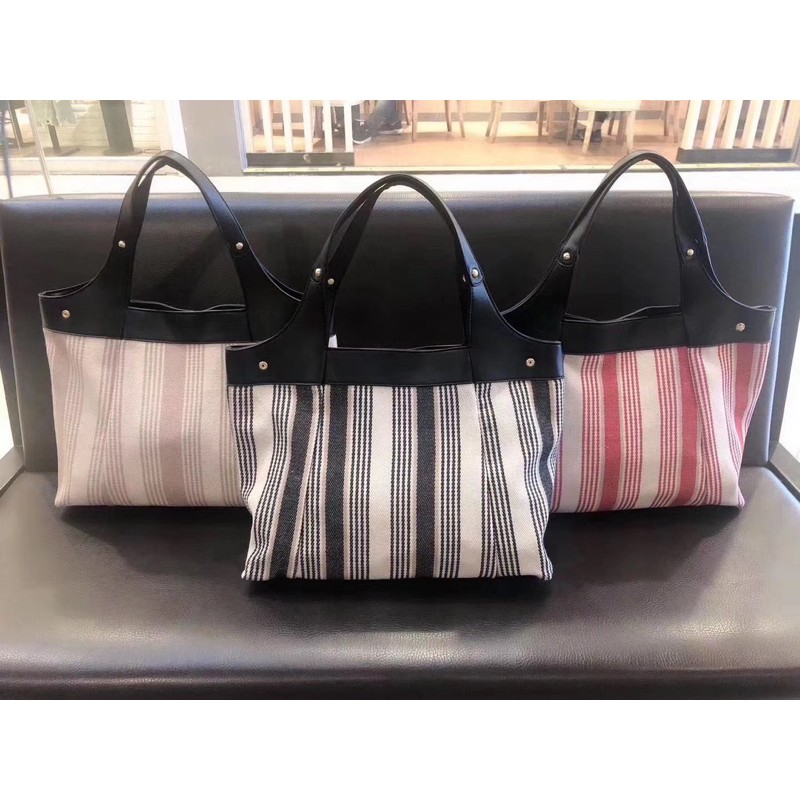 Tas Totebag Strip wanita