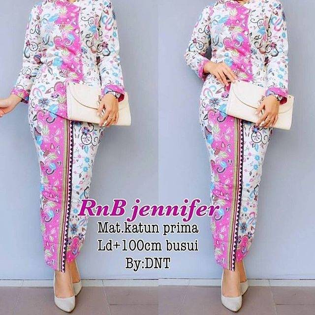 SETELAN BATIK BLUS + ROK PANJANG