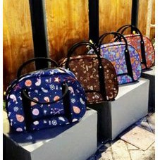 TRAVEL BAG MOTIF - TAS BAJU JINJING SIZE MEDIUM (35x25x15) - TAS PAKAIAN - TAS SERBAGUNA