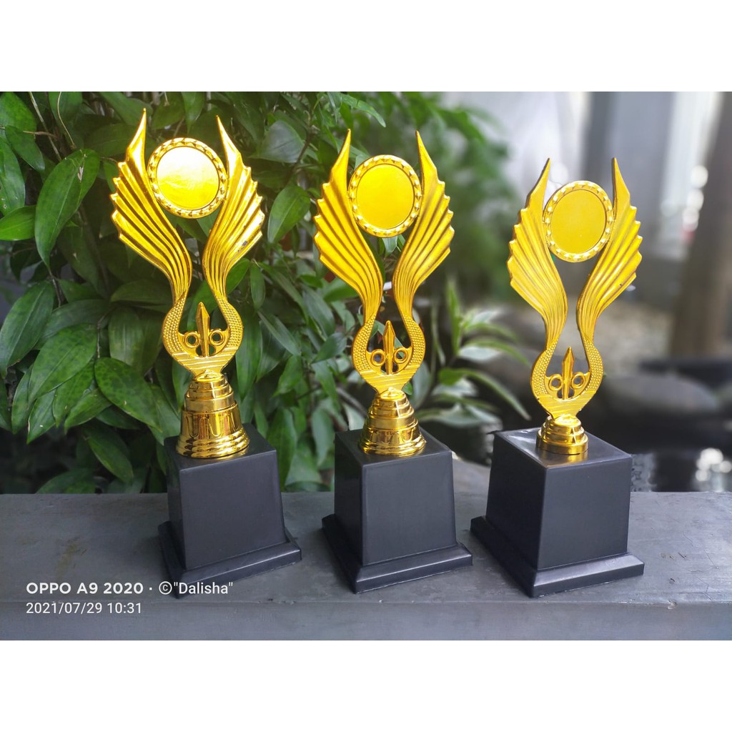 Piala mini set Sayap Piala Set Murah juara 123 Piala set 123 Piala set juara 123 Piala mini set Pial