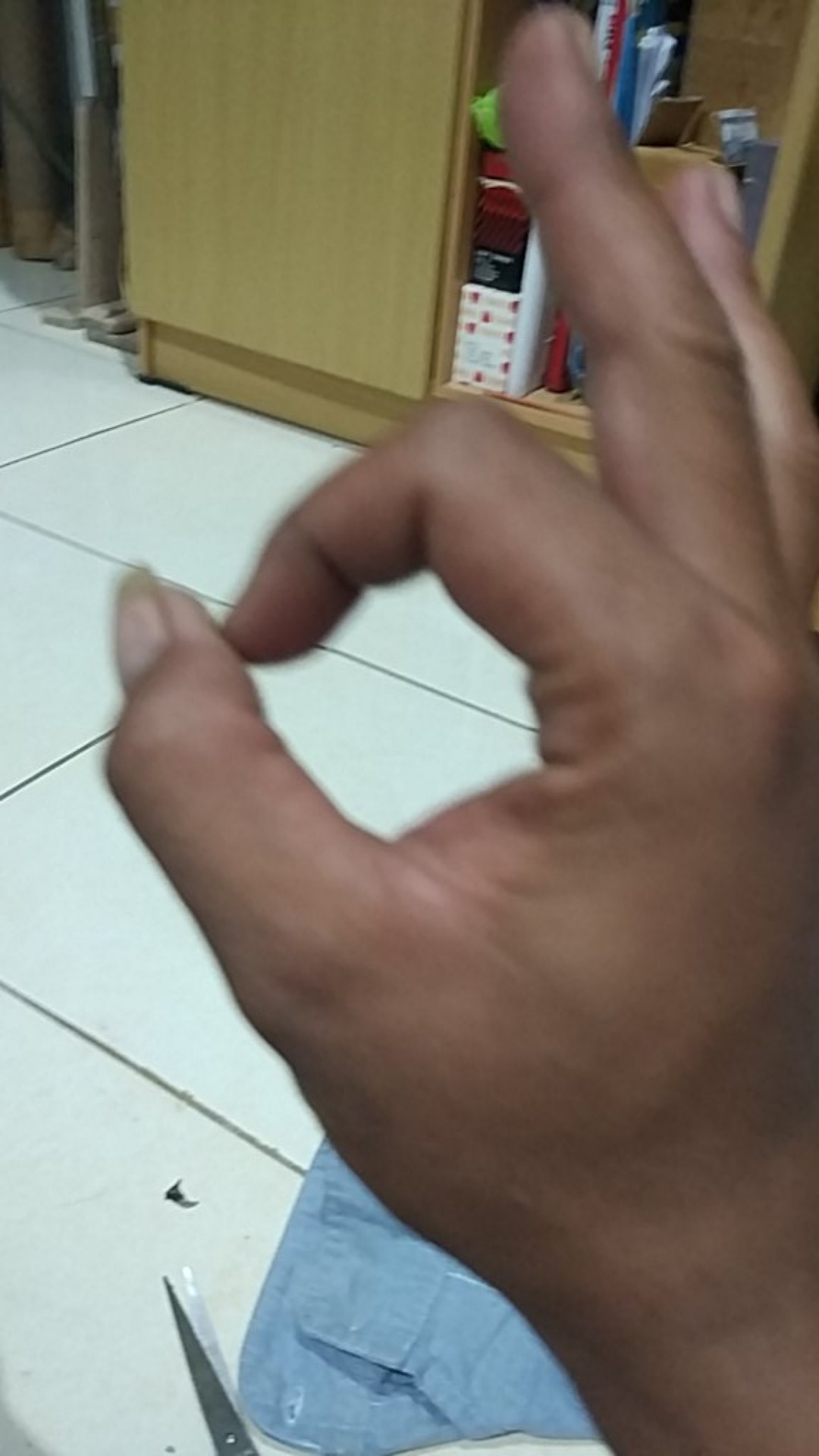 Tokos Fly 45 Warna Putih Transparan