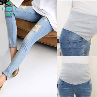  Celana  Jeans  Panjang Model Sobek dengan Kantung Perut  