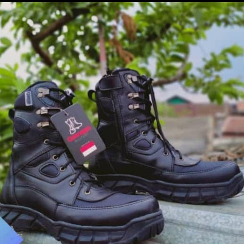sepatu pdl CAANGGO safety boots venom black 9 inci ujung besi terlaris