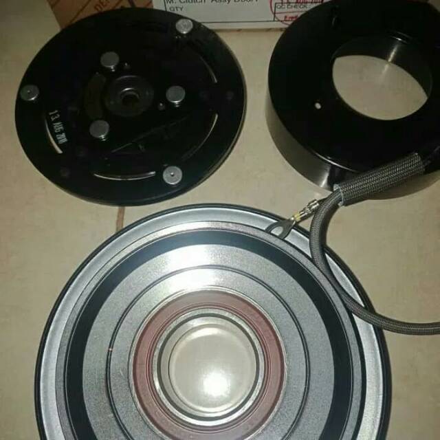 Magnet clutch xenia 1000 ori denso