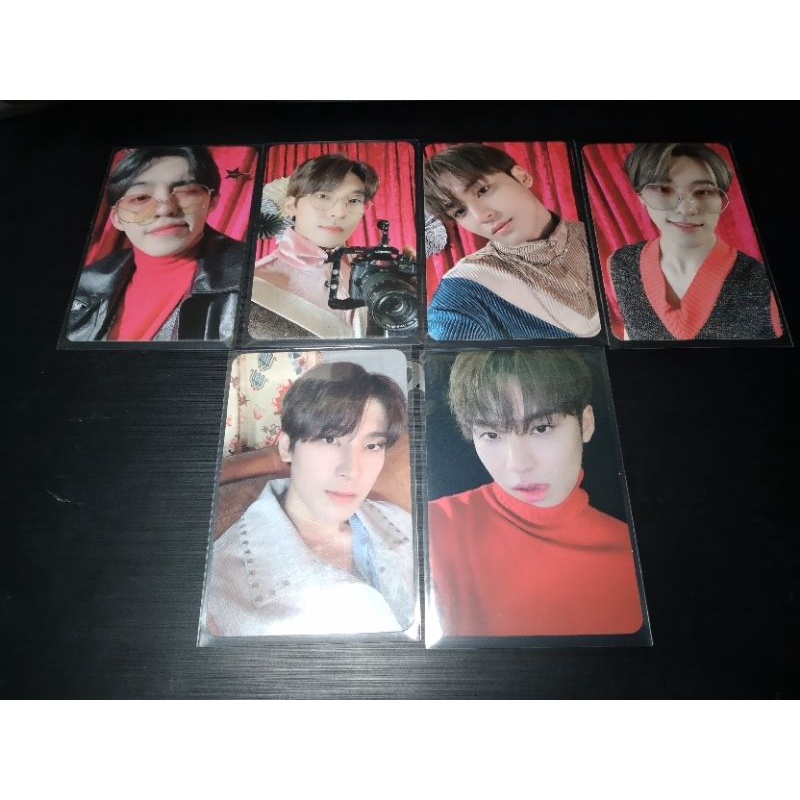 PC Going Magazine Scoups Wonwoo Mingyu Dino Set (Black & White)