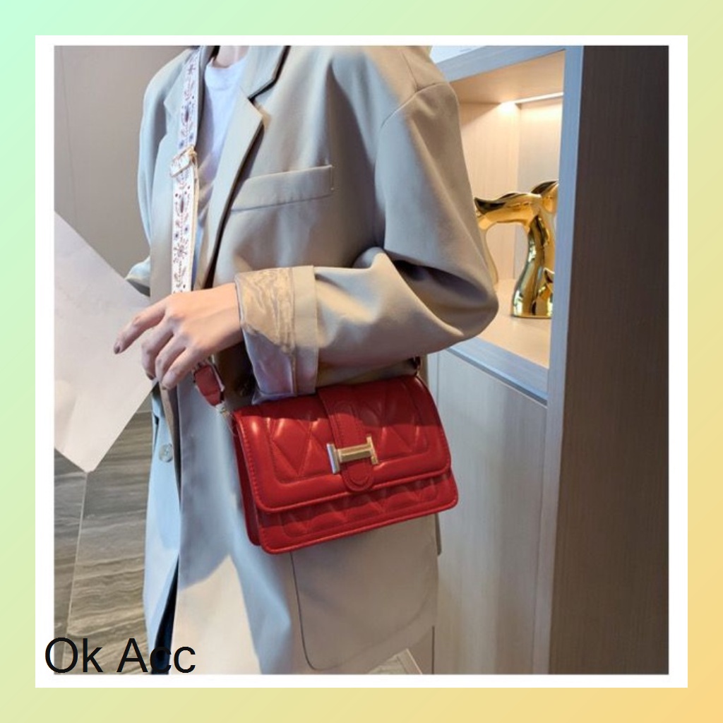 FT08 Fashion Tas Wanita Tas selempang Merah maroon Elegan Cantik Tas Bahu cewek trendi