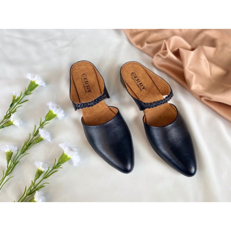 SEPATU TUTONG WANITA MOTIF KEPANG ASLI KULIT SAPI