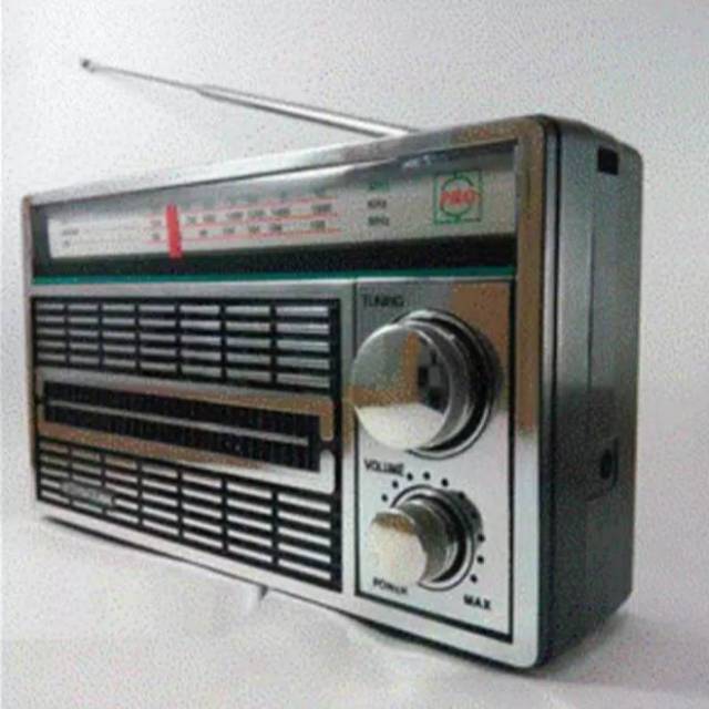 Radio jadul SW FM AM ifanci International AC / DC F 4250 / F 100 antik