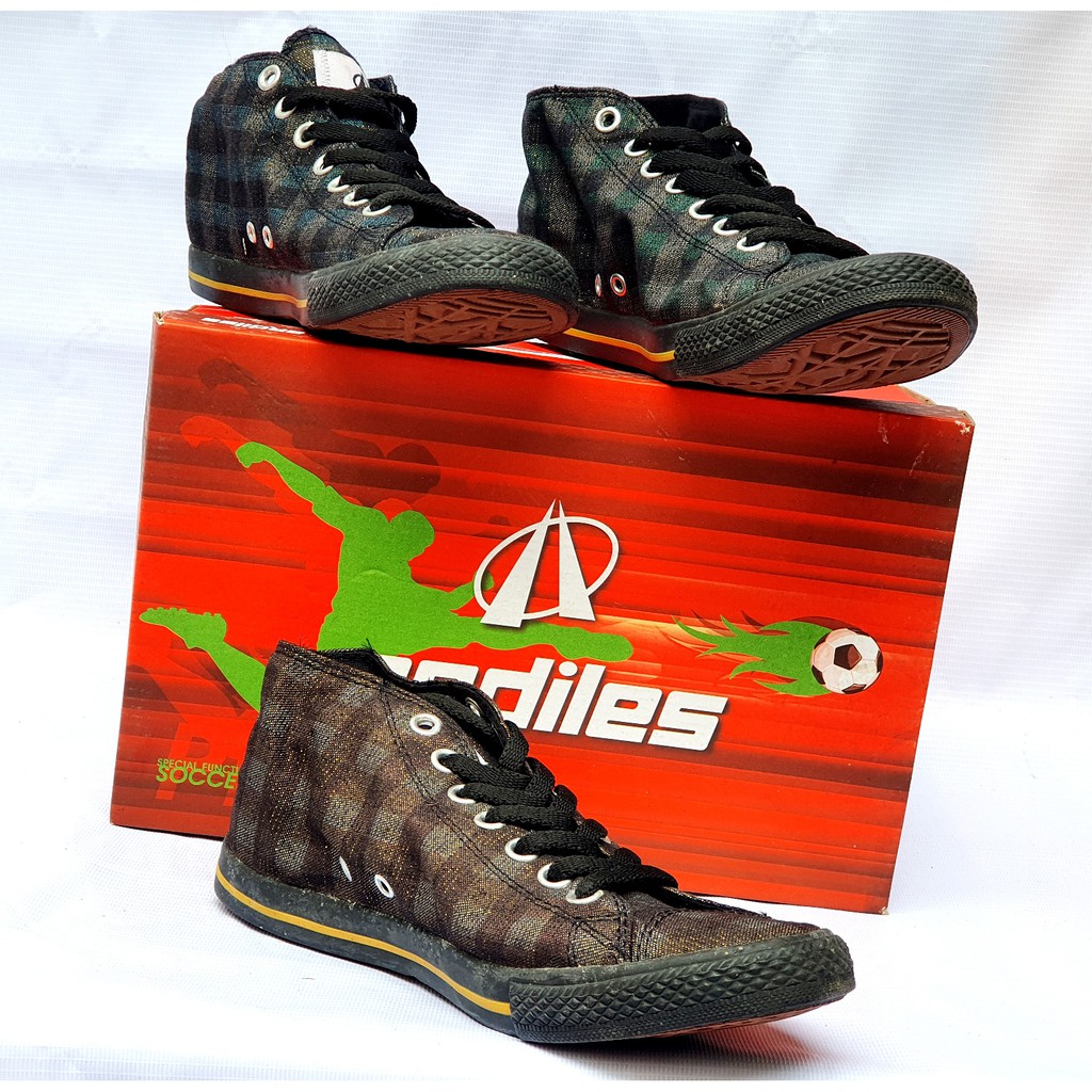 SEPATU BOOT TINGGI KANVAS SEPATU SEKOLAH GAUL ARDILES BELGIA BELGIANA SCOTLAND HI SCOTLAND LOW SIZE 37-43 OBRAL SEPATU ARDILES CUCI GUDANG