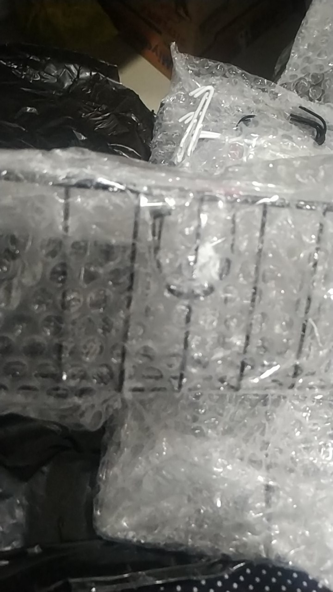 Kesi Putih / Kesi Hitam Keranjang Besi Gantung Serbaguna Rak Bumbu Dapur Wall Grid