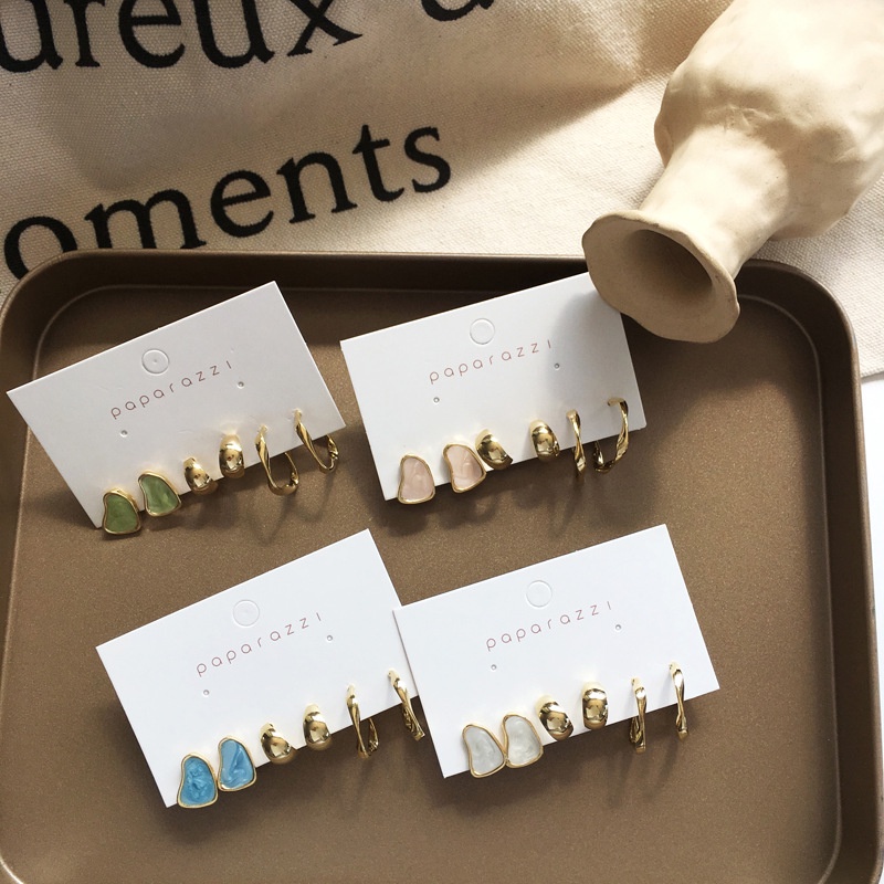 3 Pcs Anting Kombinasi Bentuk C Warna Permen