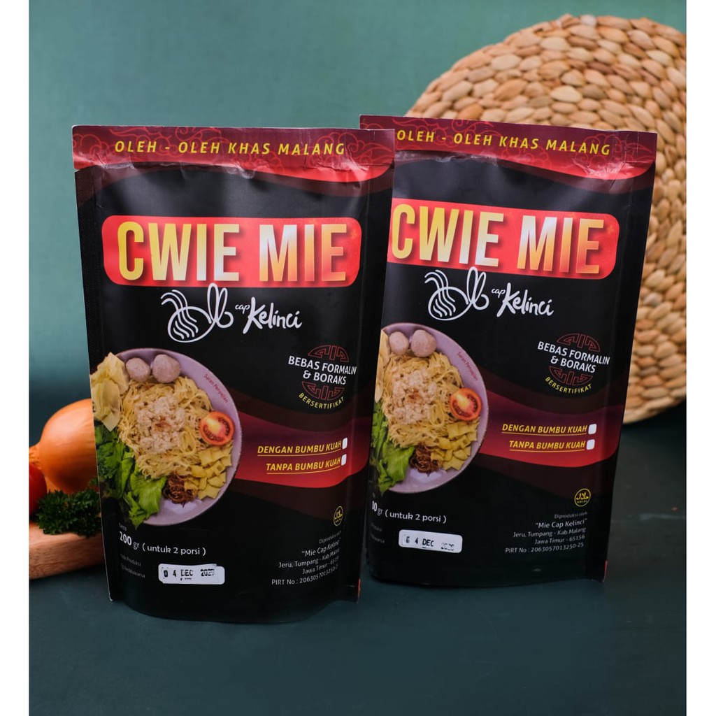 

Cwie Mie Instan Cap Kelinci (dengan BUMBU KUAH)
