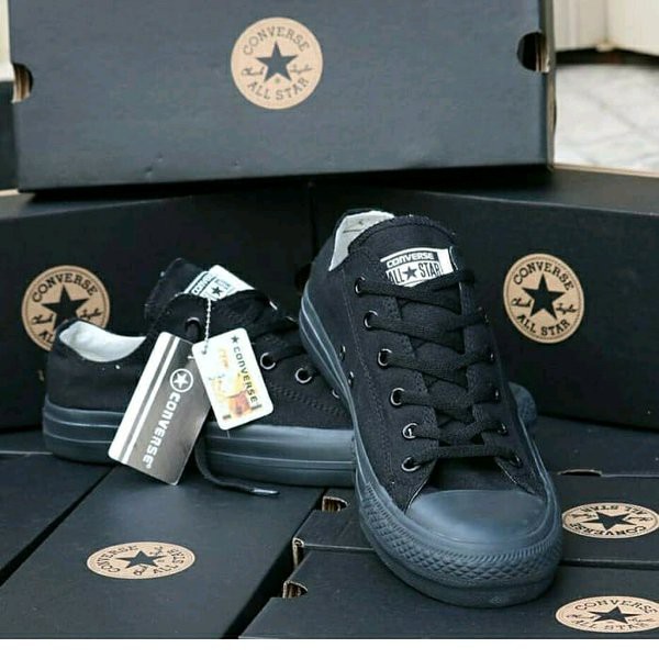 Sepatu Converse Full Black Hitam