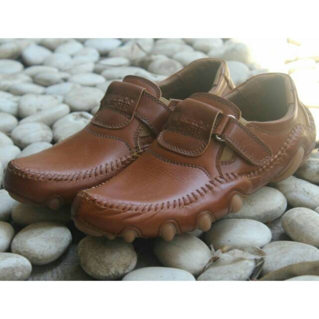 SEPATU SLIP ON PRIA BLACK MASTER CARLOS SEPATU KASUAL CASUAL COWOK SANTAI COKLAT TAN  ELEGAN SELANG