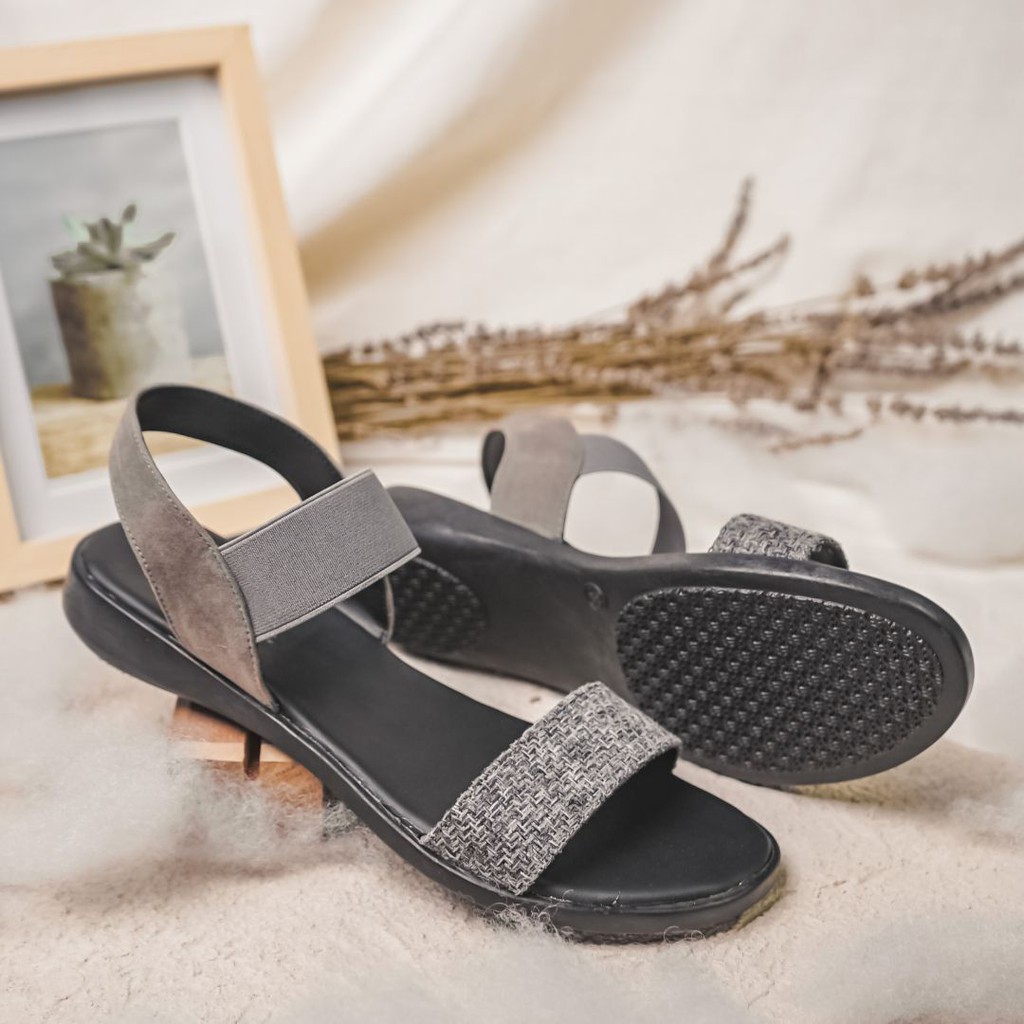 Sara Sara DIANA Sandal Wedges Wanita sandal tali empuk sandal santai terbaru