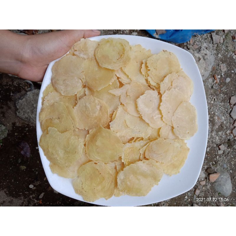 

Emping melinjo mentah 1 kg